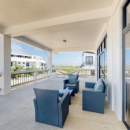 Villa Sea Lux San Pedro  Bagian luar foto